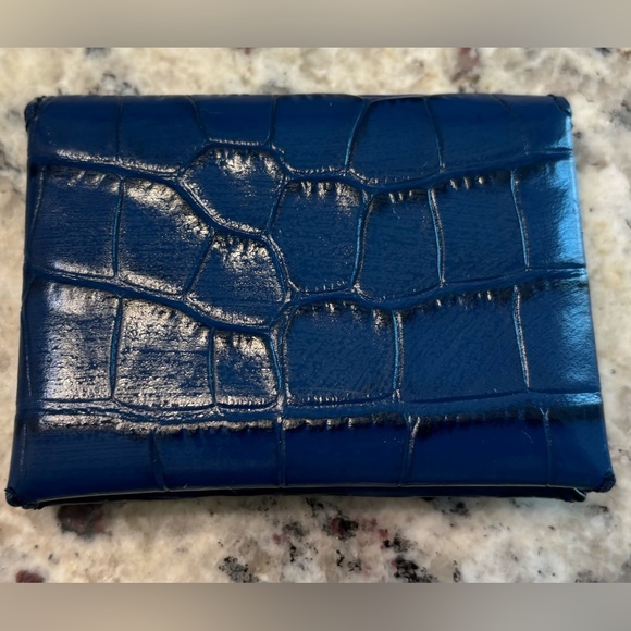 Tory Burch Blue croc embossed leather card case/coin case - Picture 3 of 4